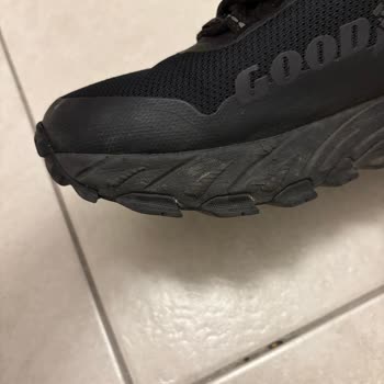 Skechers Ayakkabısının 2 Ay İçinde Taban Açılmaları Ve Kullanıcı Hatası İddiası