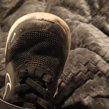 Nike Çocuk Yürüyüş Ayakkabısının Hızlı Bozulması Ve İade Talebi