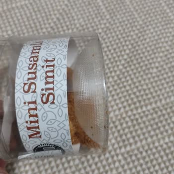 Şok Marketler Bisto Mini Susamlı Simit İçin Yanıltıcı Kutu Tasarımı