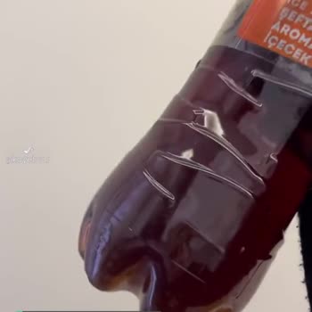 Lipton İce Tea İçinde Tuhaf Şeyler Var!