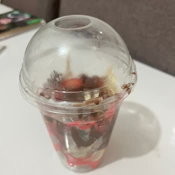Yemeksepeti'de Sera Waffle Şubesinden Çiğ Ve Az Soslu Waffle İçin İade Talebi