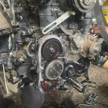 New Holland TT 4.75 Traktöründe 1500 Saatte Krank Dişlisi Arızası Ve Yetkili Servis Masrafları