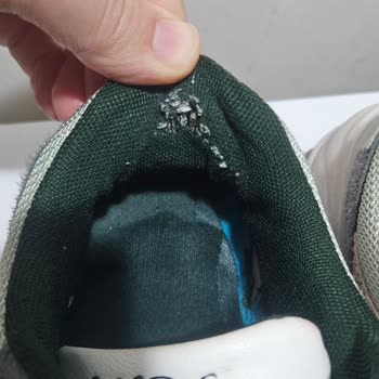 U. S. Polo Assn. Ayakkabıda Kısa Sürede Deformasyon