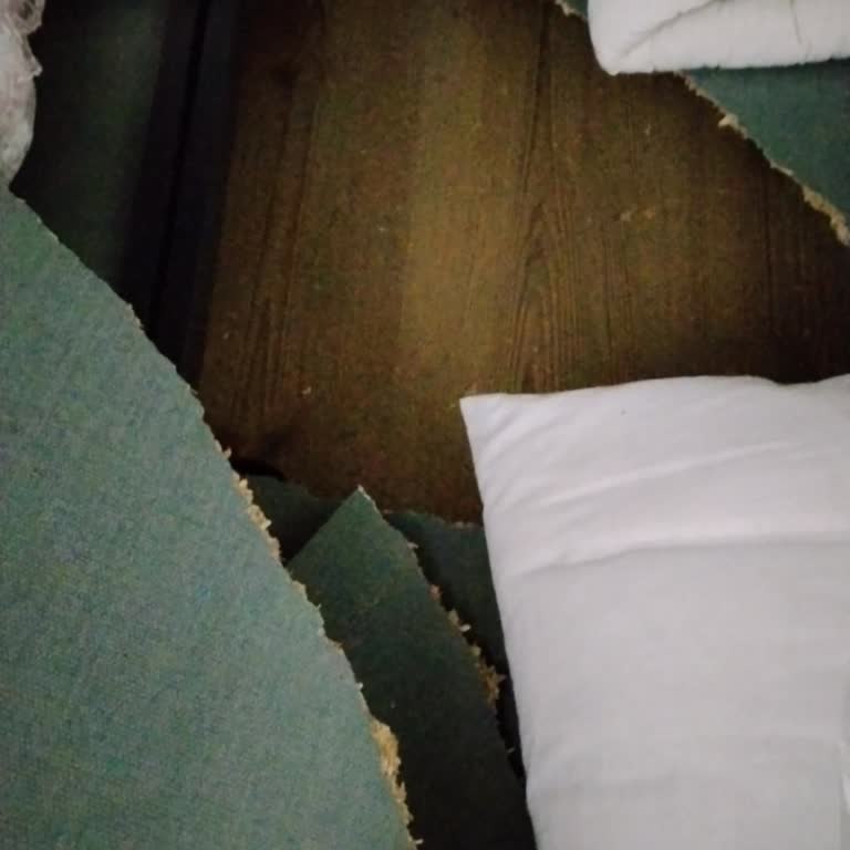 Puffy Nazilli Şubesinden Alınan Yatak Bazasında Kısa Sürede Oluşan Çatlak İçin Garanti Kapsamı Ve Ücretli Servis Endişesi