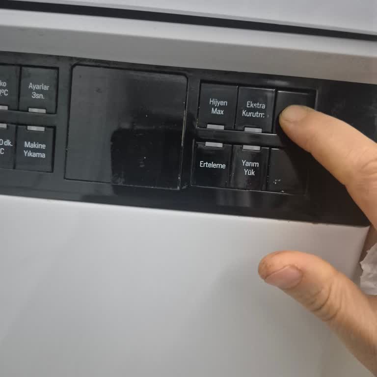 Arçelik Bulaşık Makinesi Kısa Sürede Arızalandı Başlatma Tuşu Çalışmıyor