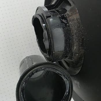 Dyson V16 Süpürgede Kırılan Toz Haznesi Ve Kronik Hava Yolu Arızasında Yedek Parça Ve Çözüm Belirsizliği