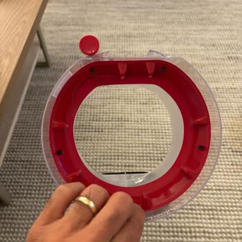 Dyson Süpürgenin Toz Haznesi Hızla Soldu Ve Garanti Talebi Reddedildi