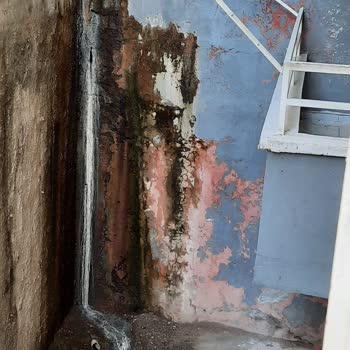 Ankara Büyükşehir Belediyesi Lağım Suyu Sızıntısı Ve Balkon Hasarı İçin Acil Çözüm Talebi