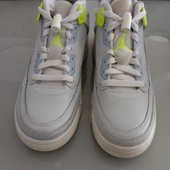 Ayıplı Nike Jordan Spor Ayakkabısının İadesi Ve Para İadesi Gecikiyor