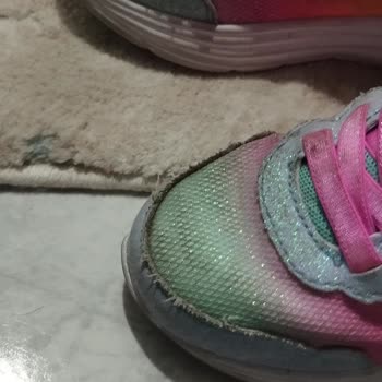 Skechers My Dreamers Çocuk Ayakkabısının Dikişleri Ve Burun Kısmı Hızla Patladı