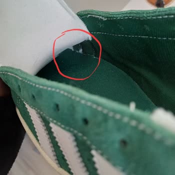 Adidas Ayakkabısındaki Rahatsız Edici Defekt Ve Yalı Spor’un Yüzeysel İncelemesi Sonrası Reddetme
