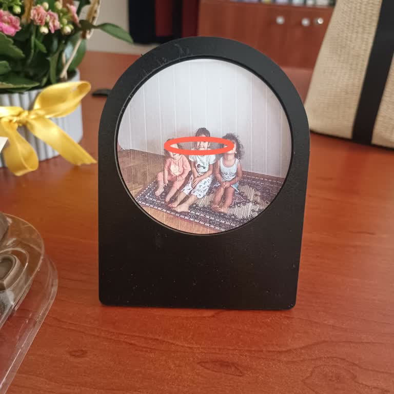 Çiçek Sepeti'nden Gelen Siparişlerde Bozuk Çiçek Ve Bozulmuş Çikolata