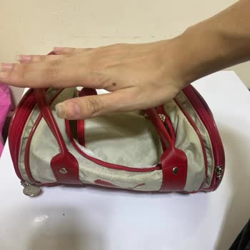 Dolap'ta Yanıltıcı Çanta Görselleri Nedeniyle Alıcı Yanlış Ürün Aldı Ve İade Talebi Reddedildi