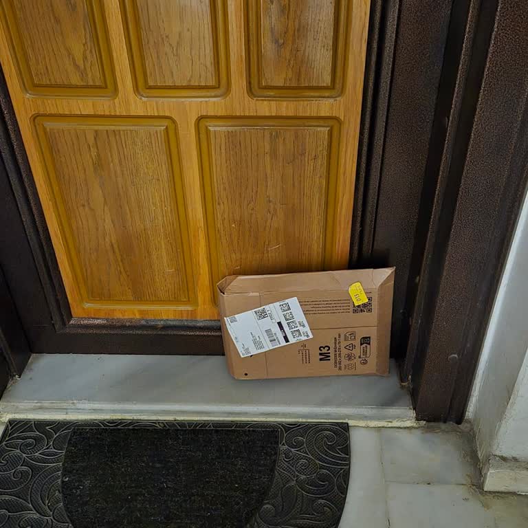 Amazon Siparişimin Kapıya Bildirimsiz Bırakılması Ve Kargo Bilgisi Talebi