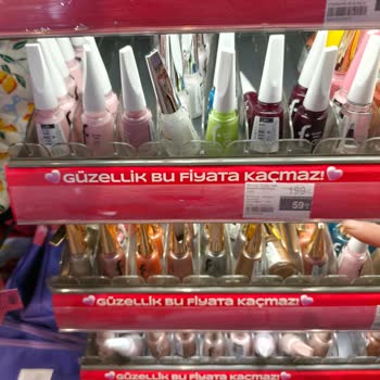 Watsons Afyon Park Şubesinde Flormar Oje Fiyatı Yanıltması