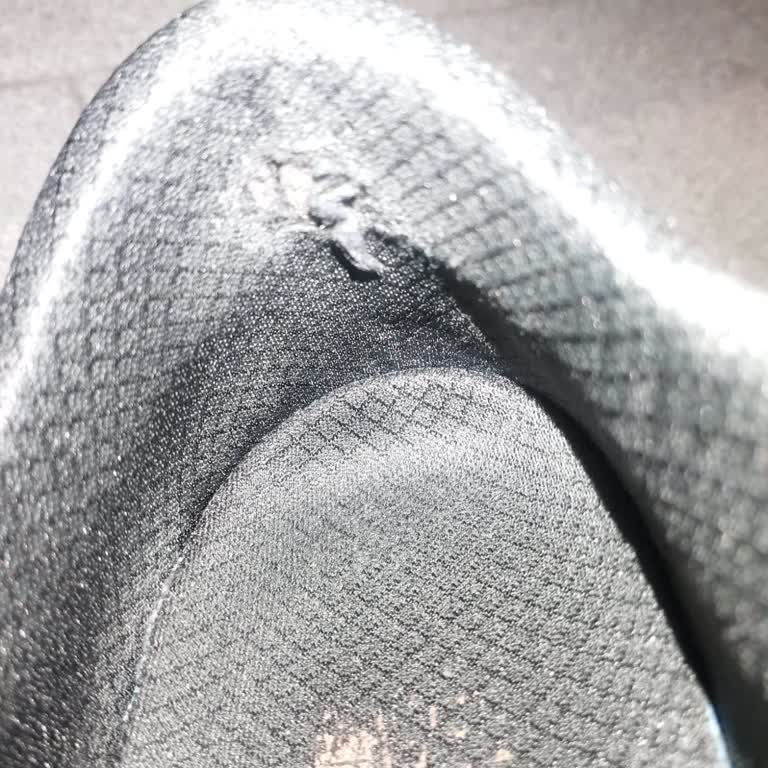 Skechers Arch Fıt Arcade Ayakkabısının İç Astarının Üç Ayda Yırtılması Ve İade Talebi