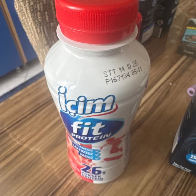 Son Tüketim Tarihi Geçmiş İçim Fit Protein Süt Teslimatı İçin Gıda Güvenliği İncelemesi Talebi