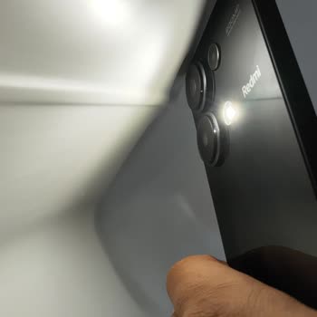 Bosch Buzdolabının İç Yüzeyindeki Yetkili Servis Çizikleri Ve Değişim Talebi