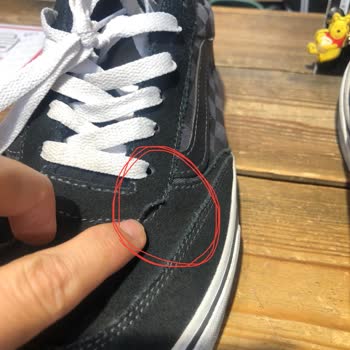 Vans Brooklyn LS Erkek Spor Ayakkabısında Kısa Sürede Yırtık Ve Dikiş Açılması Garanti Kapsamında Reddedildi