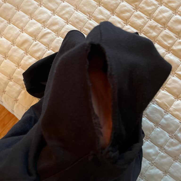 Touché Privé Pantolonu Kısa Sürede Yırtıldı, Ücret İadesi Talebi