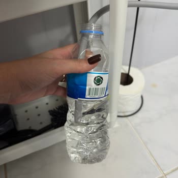 Regal Termosifon Sürekli Su Sızdırıyor Ve Güvenliğimi Tehlikeye Atıyor