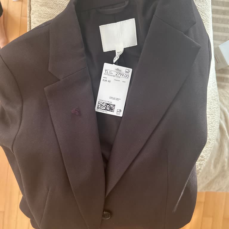Fiş Olmadan Değişim Reddedildi H&M’de Müşteri Memnuniyetsizliği