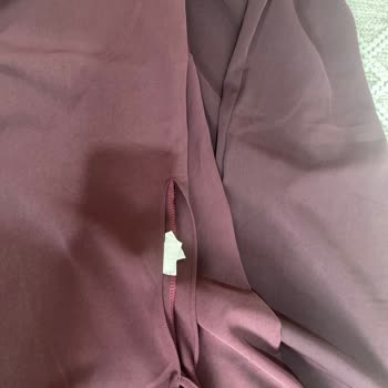 Asimetrik Pantolon Takımında Renk Ve Kumaş Uyuşmazlığı, İade Talebi Ve Yanıtsız İletişim