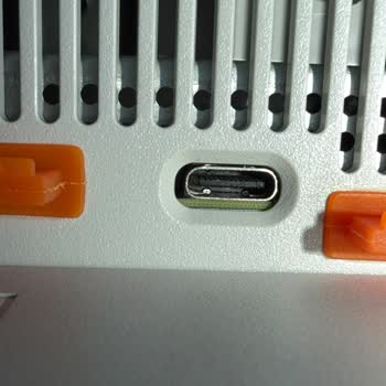 Dell Ultrasharp Monitörde Type C Portunun Kesintili Bağlantısı Ve Garanti Reddi