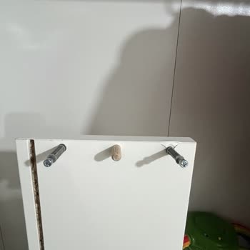 İKEA Garanti Kapsamındaki Çekmece Paneli Kırılması Reddi