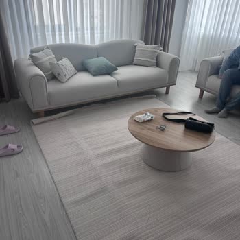 Bellona Mağazasından Aldığım Gümüşsuyu Halının Renk Ve Ölçü Uyumsuzluğu Nedeniyle İade Talebi