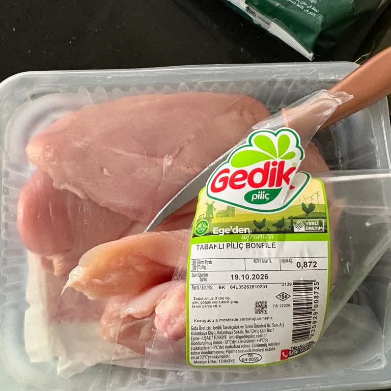 Getir Market’ten Son Kullanma Tarihi Geçmiş Tavuk Teslimatı