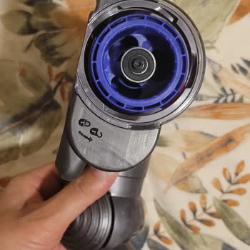 Dyson V15 DT Anti Tangle Comb Başlığının Çıkarılamaması Ve Müşteri Hizmetlerinden Çözüm Bulamama