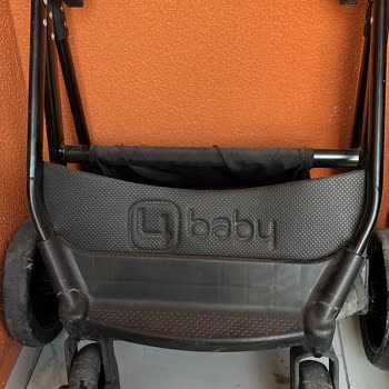 Az Kullanıma Rağmen Bebek Arabası Ön Tekerleği Kırıldı