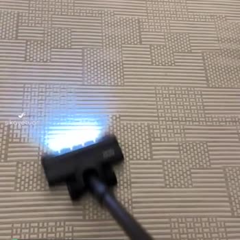 Philips Süpürürken Gıcırtı Sesi Geliyor Makineden!