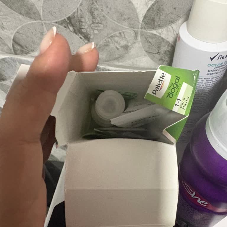 Gratis Siparişinde Eksik Saç Boyası Ürünü İçin İade Ve Yeniden Gönderim Talebi