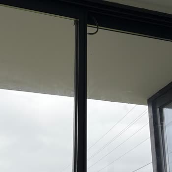 BKS Cam Balkon Sistemindeki Çeşitli Kusurlar Ve Garantinin Sağlanmaması