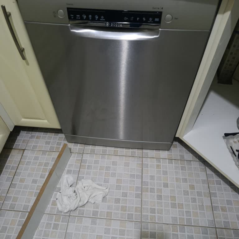Yanlış Gider Bağlantısı Sonucu Su Baskını Ve Ücret Talebi