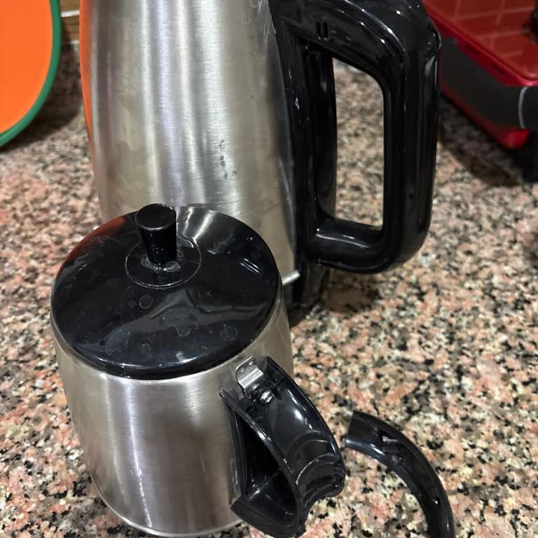 Sinbo Electric Tea Set Handle Breaks After One Month of Use