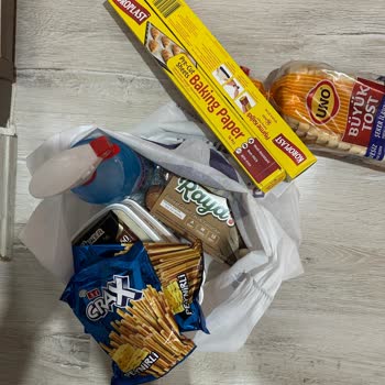 Getir Temizlik Ürünü Ve Gıda Ürünlerinin Aynı Pakette Taşınması Ve Zehirlenme Riski