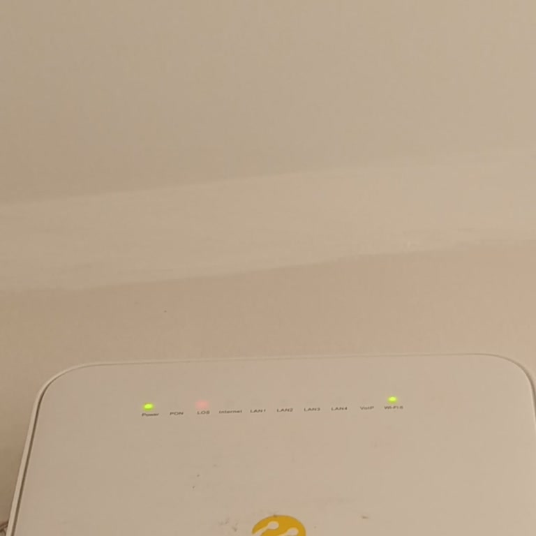 Superonline'da Kurulum Sonrası Sürekli İnternet Kesintisi Ve Haksız Cayma Bedeli