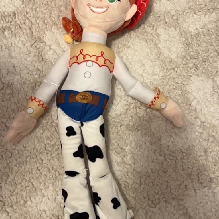 Miniso Advertised a 50-Inch Jessie Plush but Delivered a 50 cm Toy
