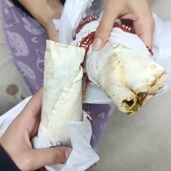 Bozuk Turşu Ve Saygısız Davranışla Çiğköfte Siparişinde Büyük Hayal Kırıklığı