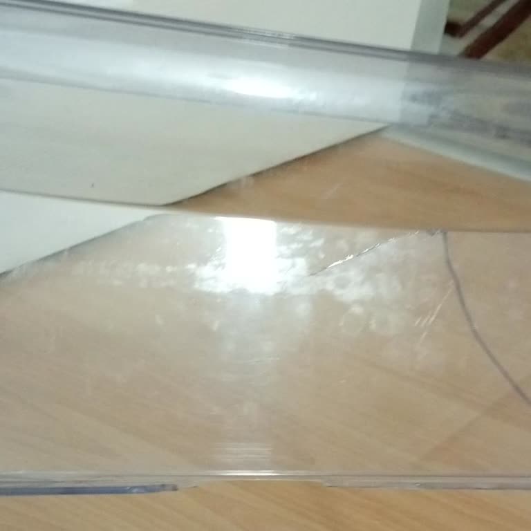 Simfer Derim Dondurucunun Çekmece Kapağı Kırıldı, Yedek Parça Bulunamıyor