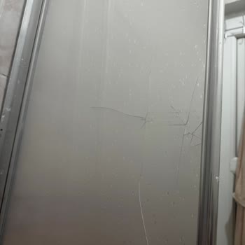 Ara İstanbul Nakliyat'ın Garantili Taşıma Sözünü Tutmaması Ve Eşyalarımın Hasar Görmesi