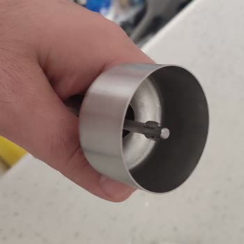 Awox Tulipso 800W Çubuk Blenderin Plastik Aksamının Sürekli Kırılması Ve Ücretsiz Onarım Talebi