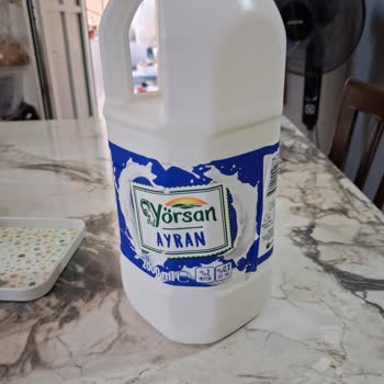 Yörsan 2 Kiloluk Ayranda Su Gibi Kıvam Ve Gıda Güvenliği Endişesi
