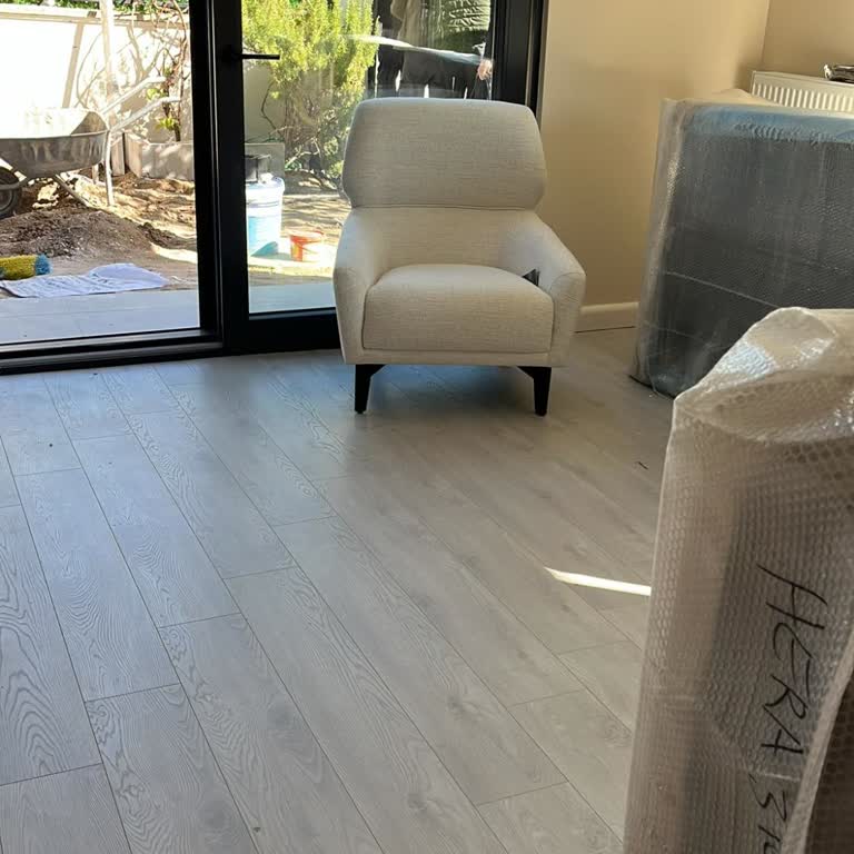 Enza Home Sedir Mağazası Yanlış Ve Eksik Hera Koltuk Teslimatı İçin Geri Dönüş Talebi