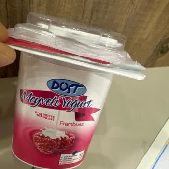 BİM Dost Meyveli Yoğurtta Küflü Ürün Ve Sağlık Riski
