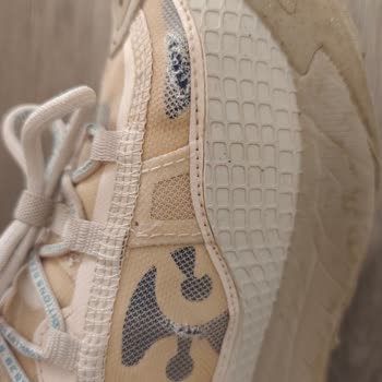 Ayıplı Nike Ayakkabıda Erken Yırtılma Ve İade Taleplerine Cevapsızlık