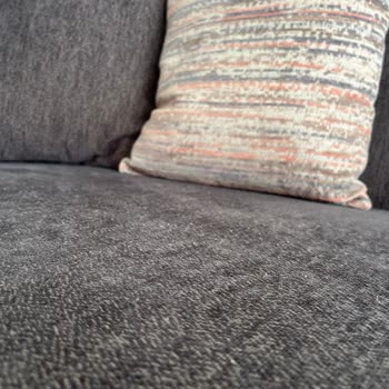 Kilim Mobilya Koltuk Takımının Sünger Çökmesi Ve Kumaş Tiftiklenmesi İçin Ücretsiz Çözüm Talebi